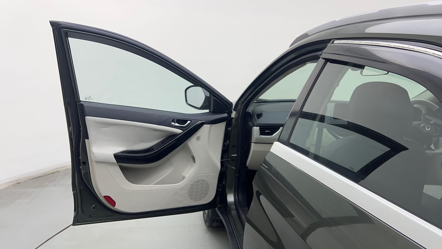 2022 Tata Nexon XZ Plus (HS)-21