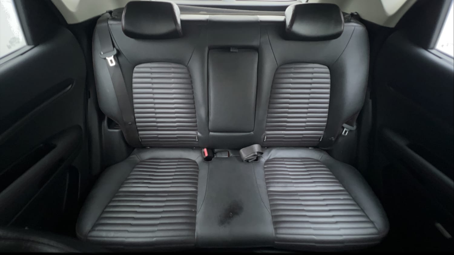 Used 2022 Kia Sonet GTX Plus 1.5 AT Diesel Automatic interior REAR SEAT CONDITION VIEW