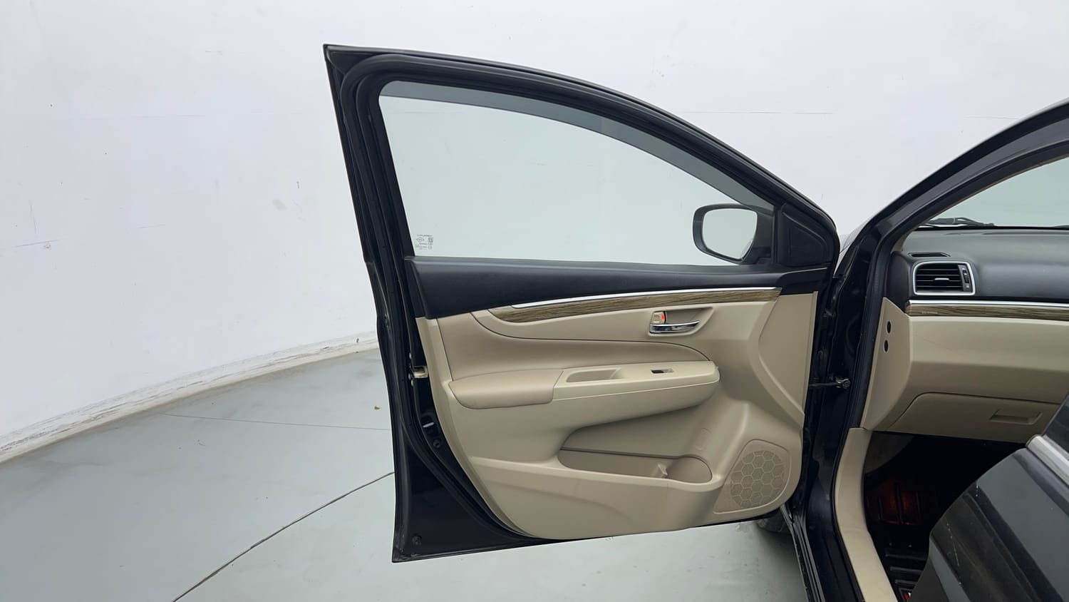 Used 2021 Maruti Suzuki Ciaz Alpha 1.5 AT Petrol Automatic interior LEFT FRONT DOOR OPEN VIEW