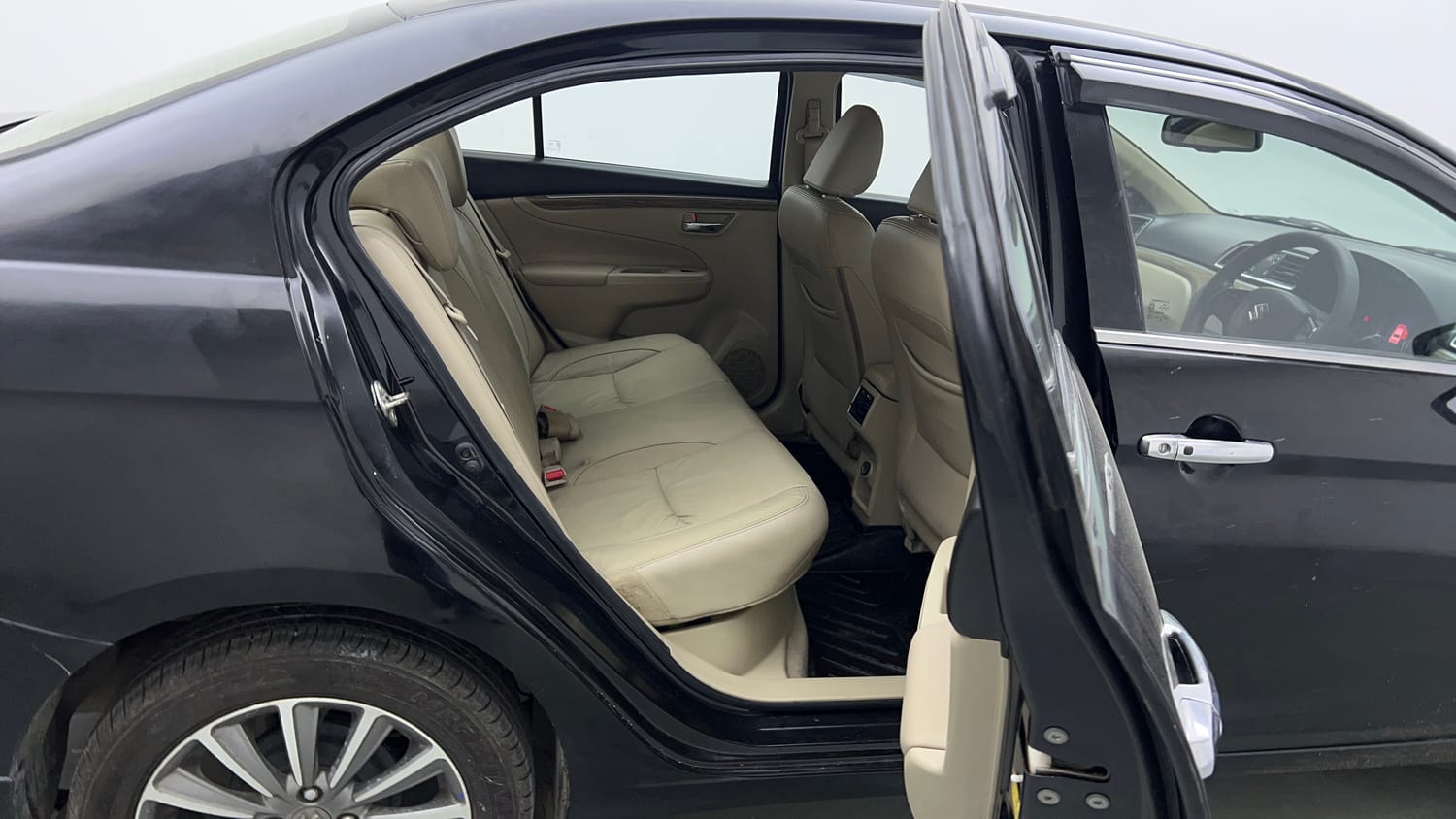 Used 2021 Maruti Suzuki Ciaz Alpha 1.5 AT Petrol Automatic interior RIGHT SIDE REAR DOOR CABIN VIEW