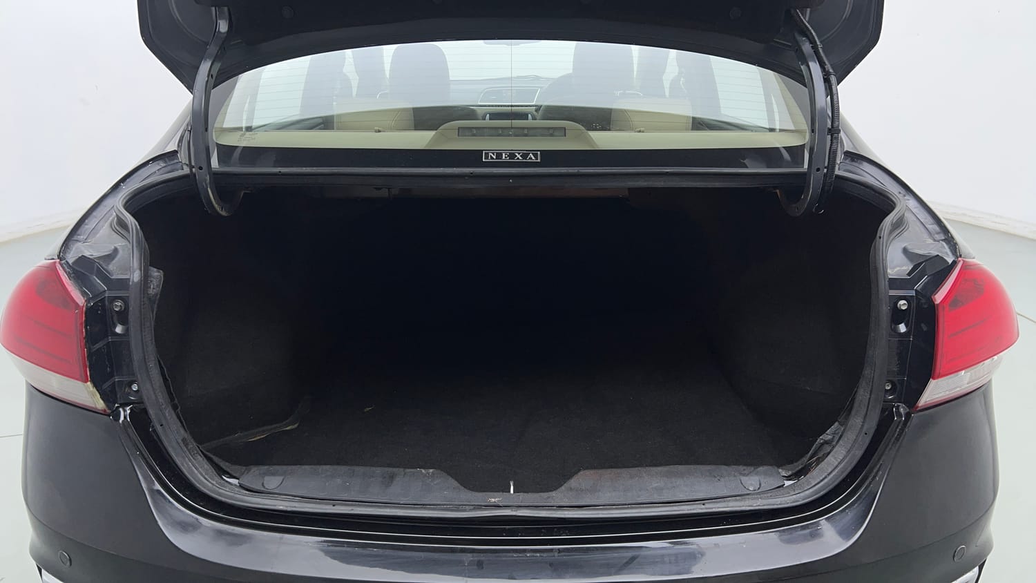Used 2021 Maruti Suzuki Ciaz Alpha 1.5 AT Petrol Automatic interior DICKY INSIDE VIEW