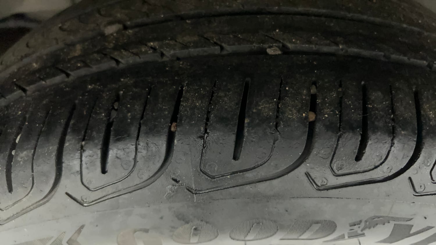 Used 2022 Honda City V Petrol+cng (Outside Fitted) Cng Manual tyres RIGHT REAR TYRE TREAD VIEW