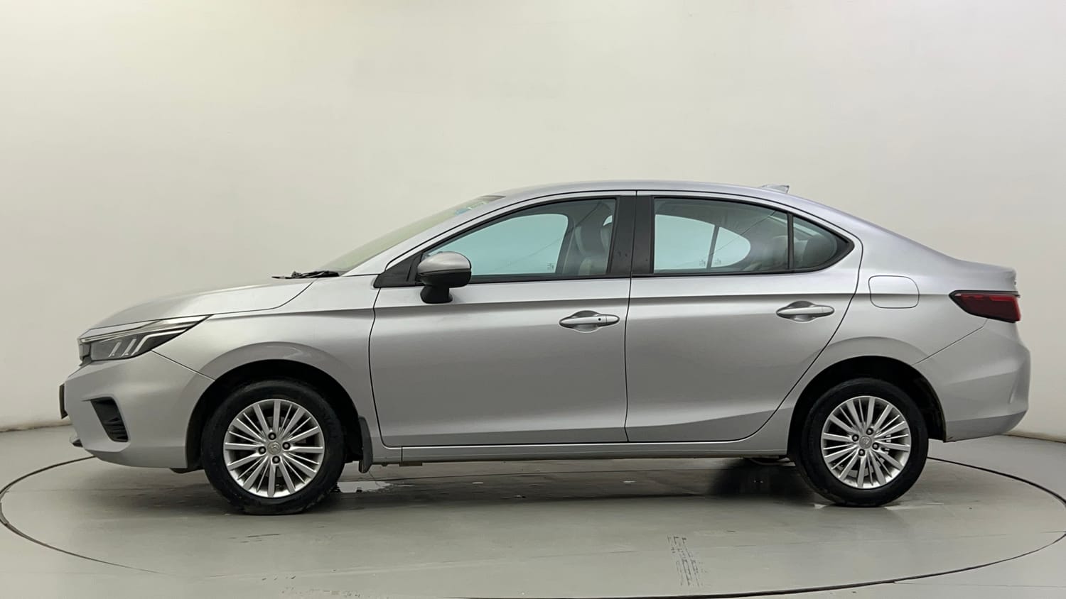 Used 2022 Honda City V Petrol+cng (Outside Fitted) Cng Manual exterior LEFT SIDE VIEW