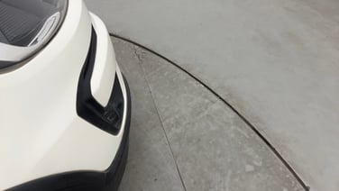 minor_scratch_0