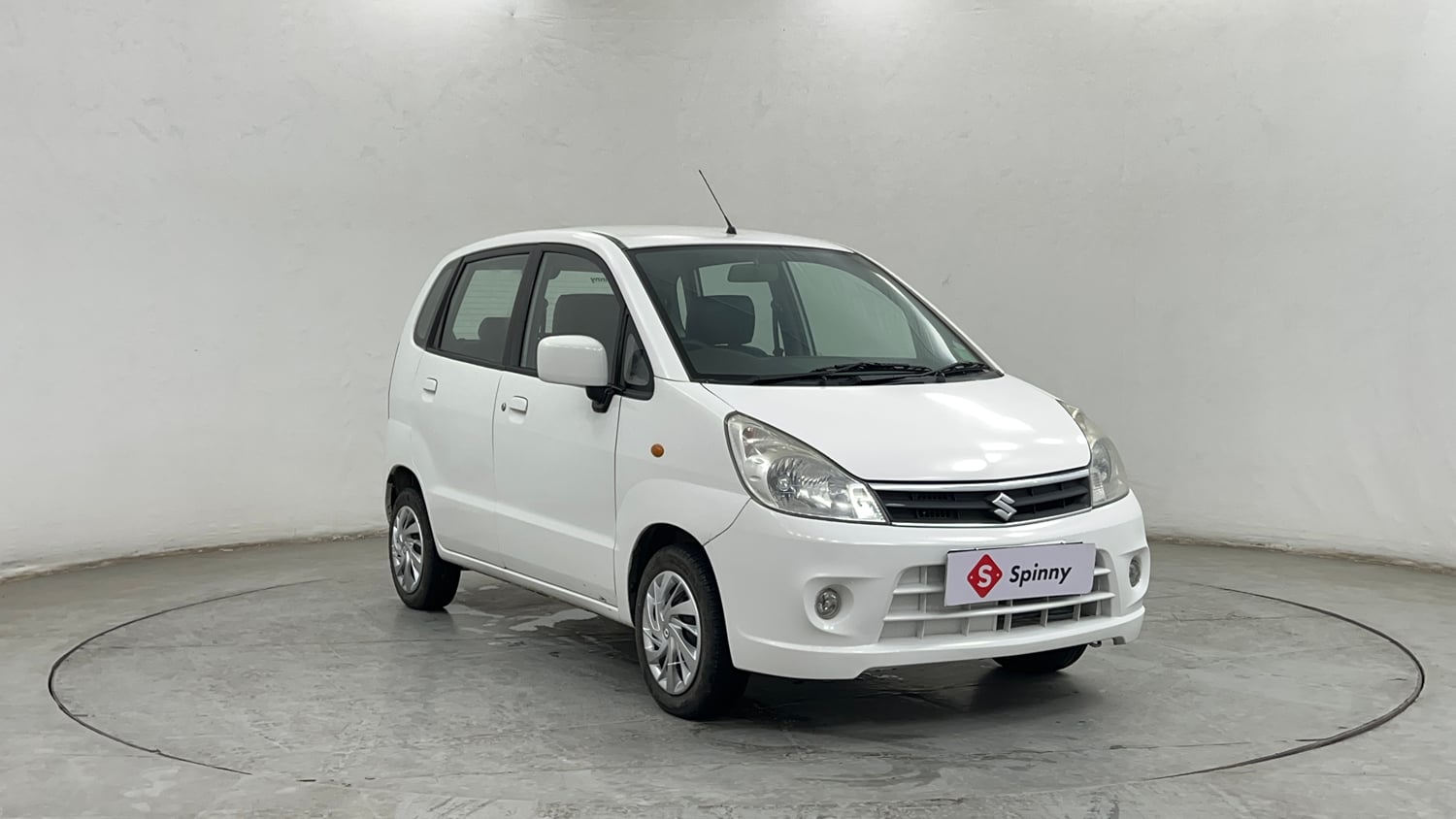 Used 2012 Maruti Suzuki Estilo VXi BS-IV Petrol Manual exterior RIGHT FRONT CORNER VIEW