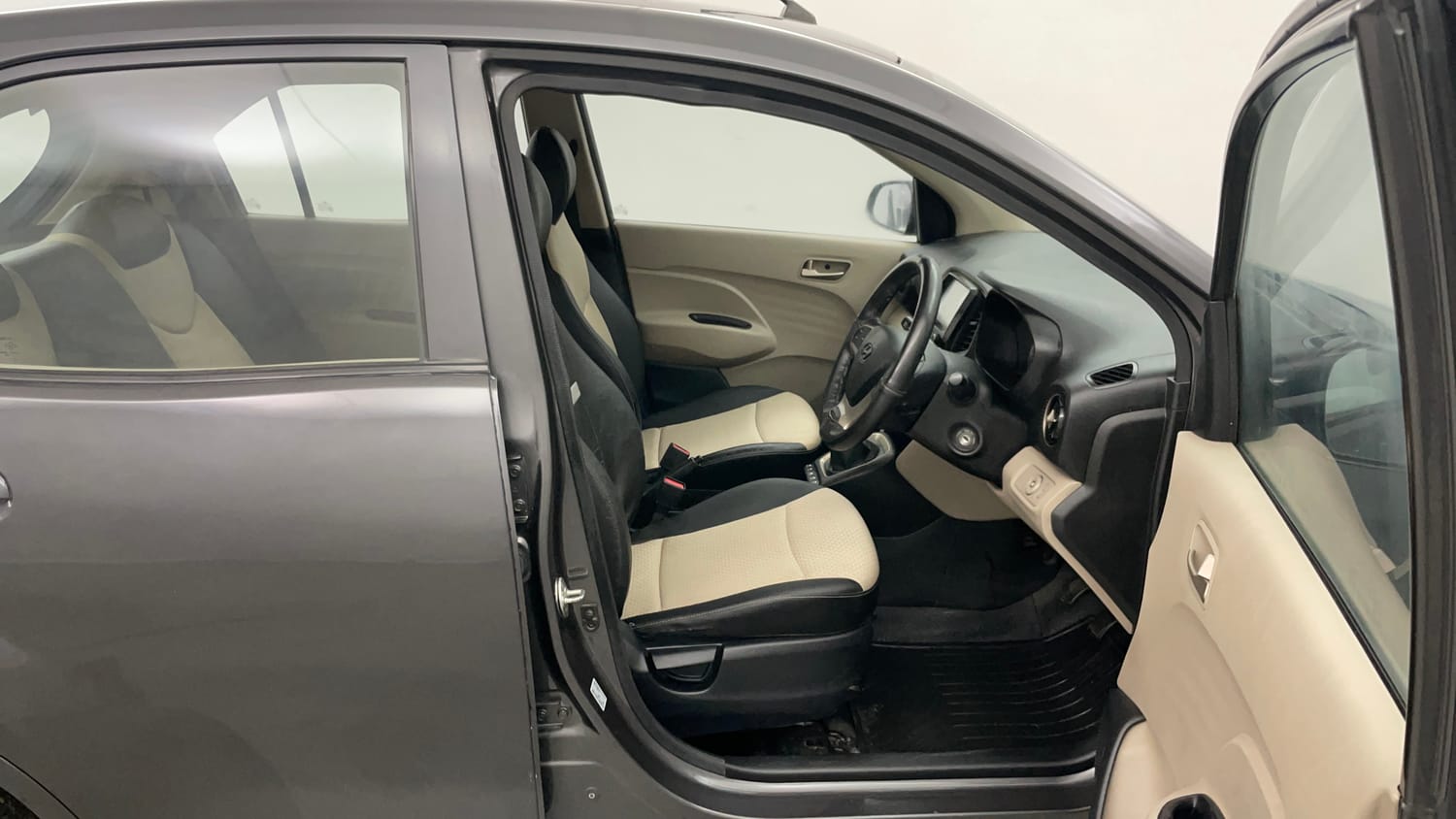 Used 2019 Hyundai Santro Sportz Petrol Manual interior RIGHT SIDE FRONT DOOR CABIN VIEW