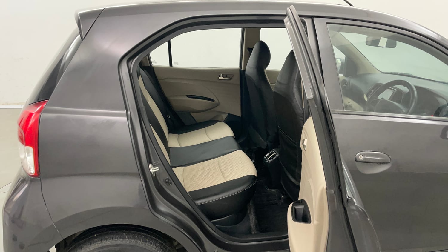 Used 2019 Hyundai Santro Sportz Petrol Manual interior RIGHT SIDE REAR DOOR CABIN VIEW