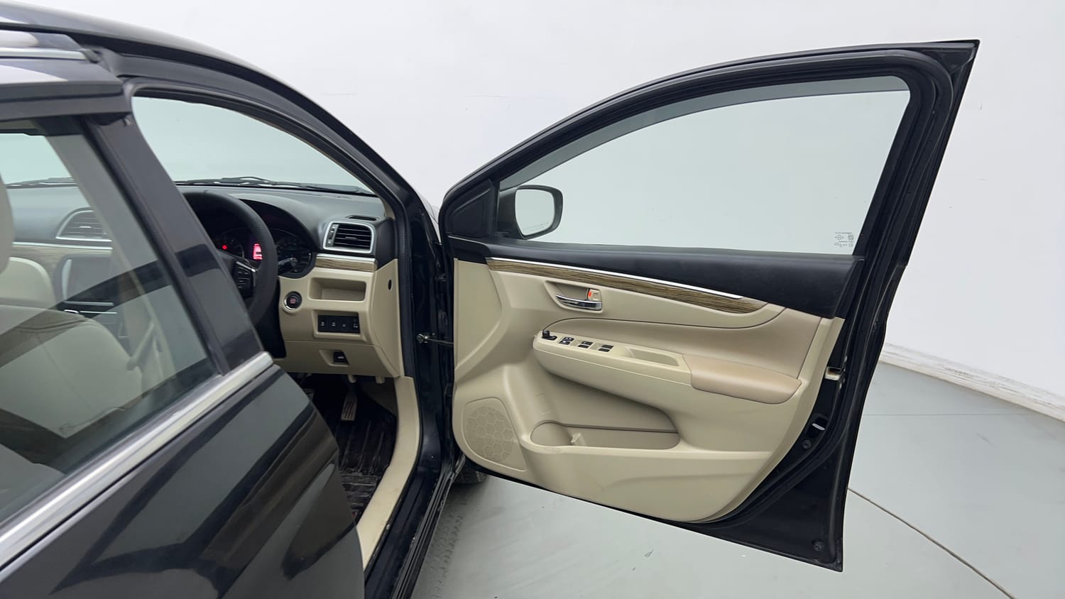 Used 2021 Maruti Suzuki Ciaz Alpha 1.5 AT Petrol Automatic interior RIGHT FRONT DOOR OPEN VIEW