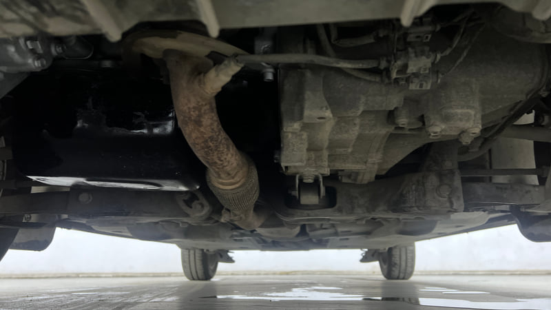 Used 2013 Volkswagen Vento Highline Petrol Petrol Manual extra FRONT LEFT UNDERBODY VIEW