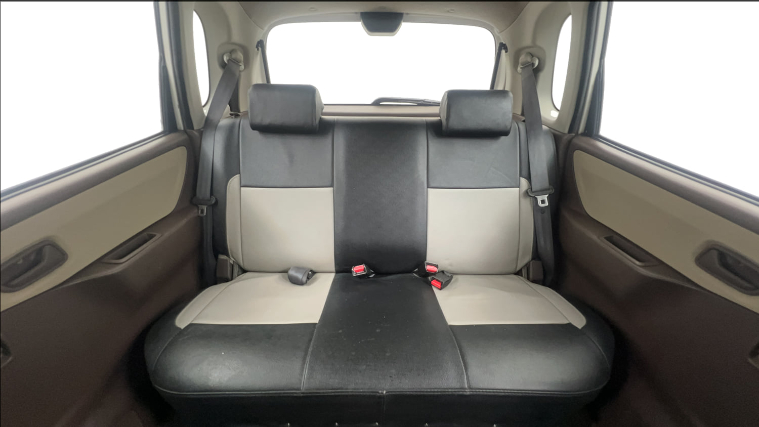 Used 2012 Maruti Suzuki Estilo VXi BS-IV Petrol Manual interior REAR SEAT CONDITION VIEW
