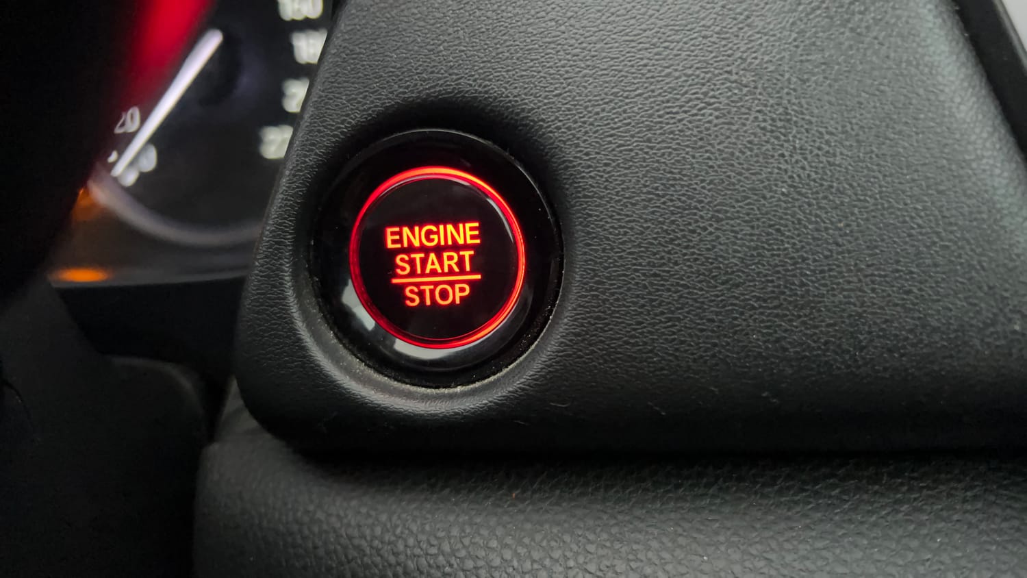 Used 2022 Honda City V Petrol+cng (Outside Fitted) Cng Manual top_features Keyless start