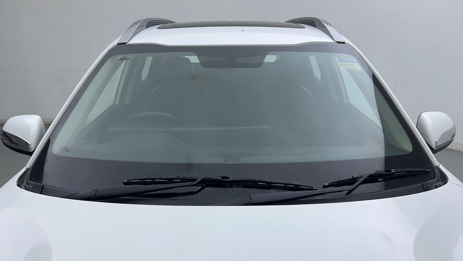 Used 2022 Kia Sonet GTX Plus 1.5 AT Diesel Automatic exterior FRONT WINDSHIELD VIEW