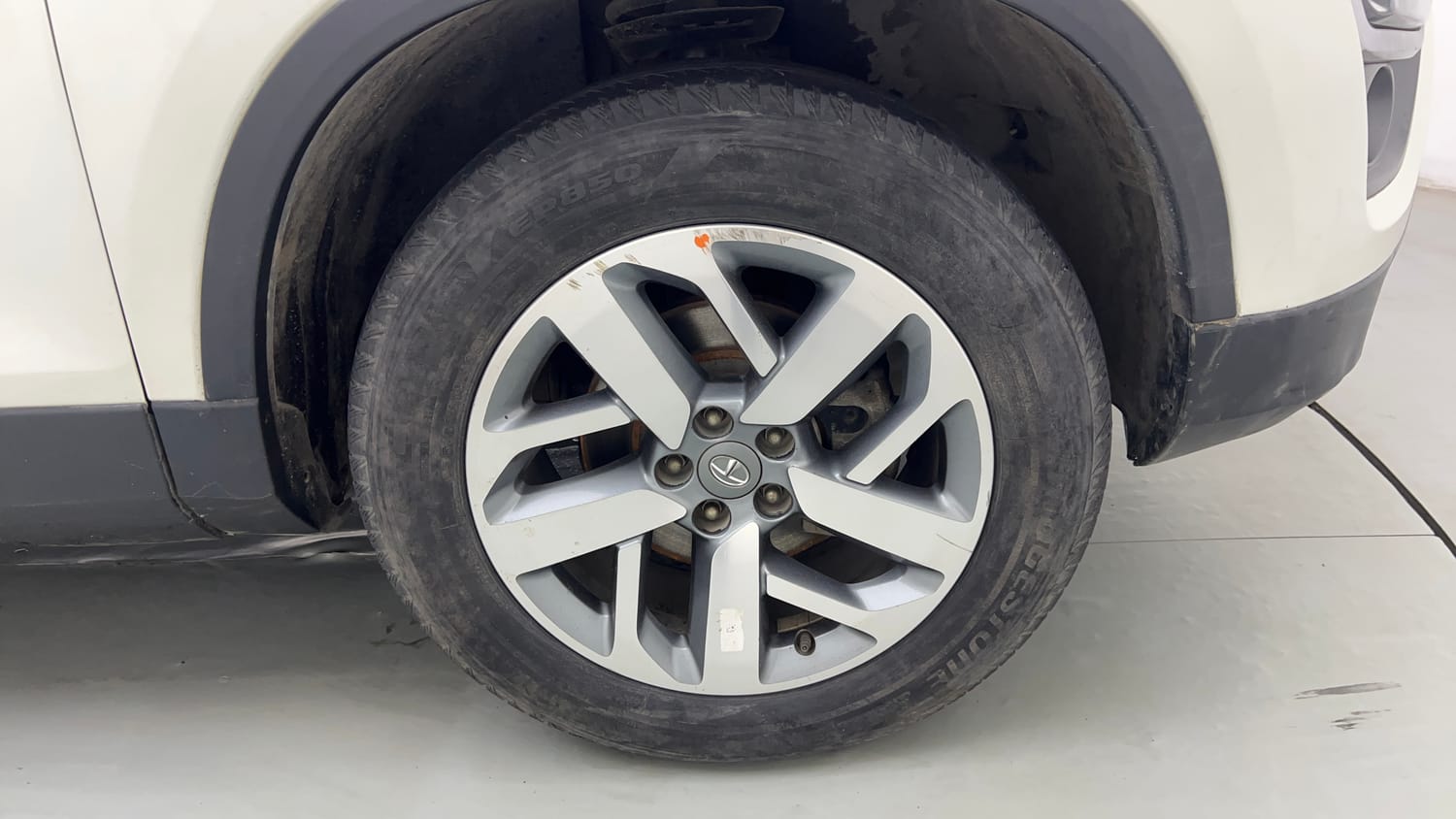 2021 Tata Safari XZA Plus-33