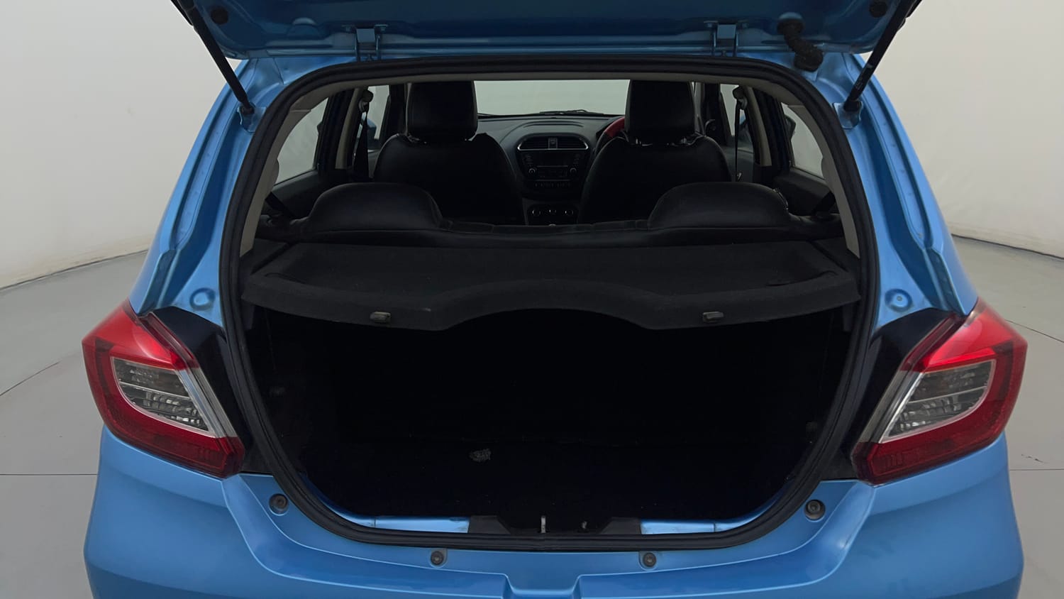 Used 2017 Tata Tiago Revotron XZ Petrol Manual interior DICKY INSIDE VIEW