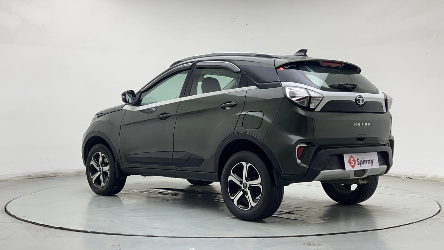 2022 Tata Nexon XZ Plus (HS)-2
