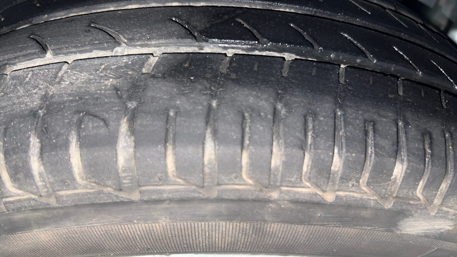Used 2017 Tata Tigor Revotorq XZ Diesel Manual tyres LEFT REAR TYRE TREAD VIEW