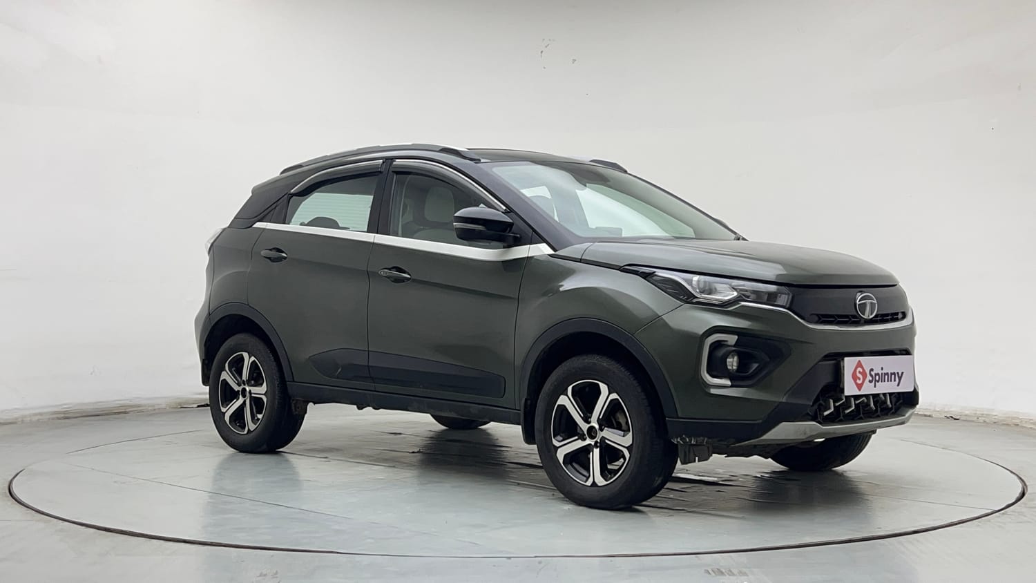 2022 Tata Nexon XZ Plus (HS)-6