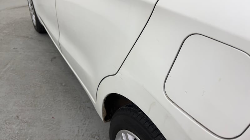 Used 2014 Maruti Suzuki Celerio VXi AMT Petrol Automatic dents MINOR DENT