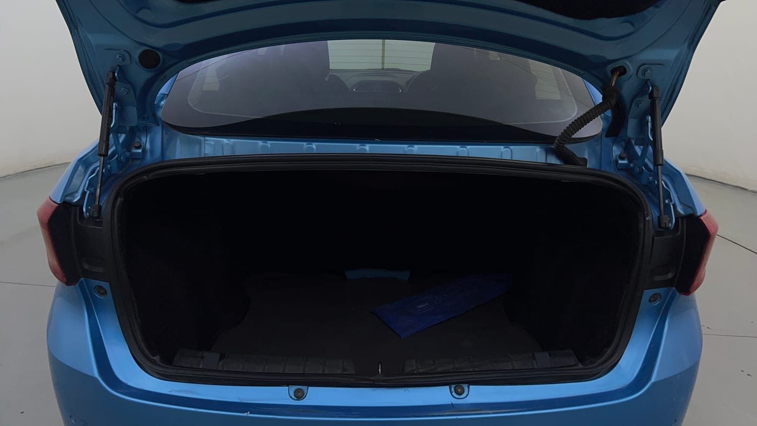 Used 2017 Tata Tigor Revotorq XZ Diesel Manual interior DICKY INSIDE VIEW