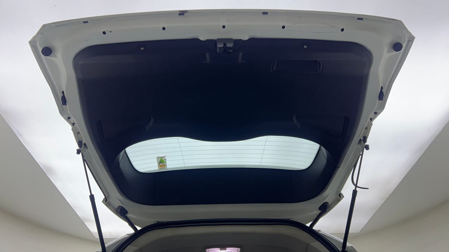 2021 Tata Safari XZA Plus-25