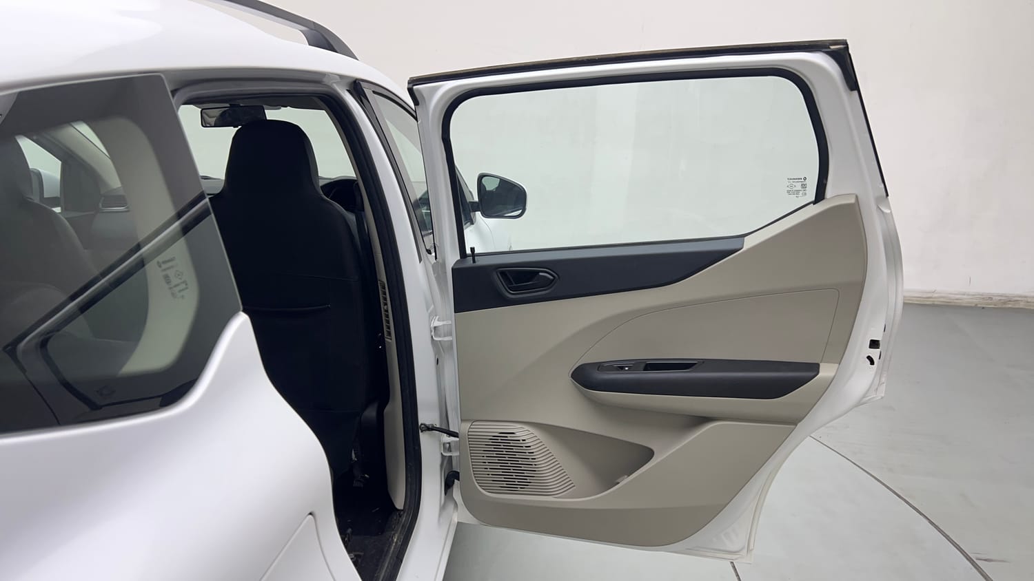 2020 Renault Triber RXT EASY-R AMT-20