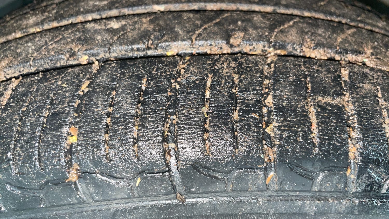 Used 2019 Hyundai Santro Sportz Petrol Manual tyres LEFT FRONT TYRE TREAD VIEW