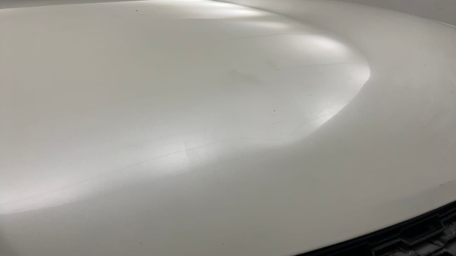 Used 2017 Maruti Suzuki Swift Lxi (O) Petrol Manual dents MINOR DENT