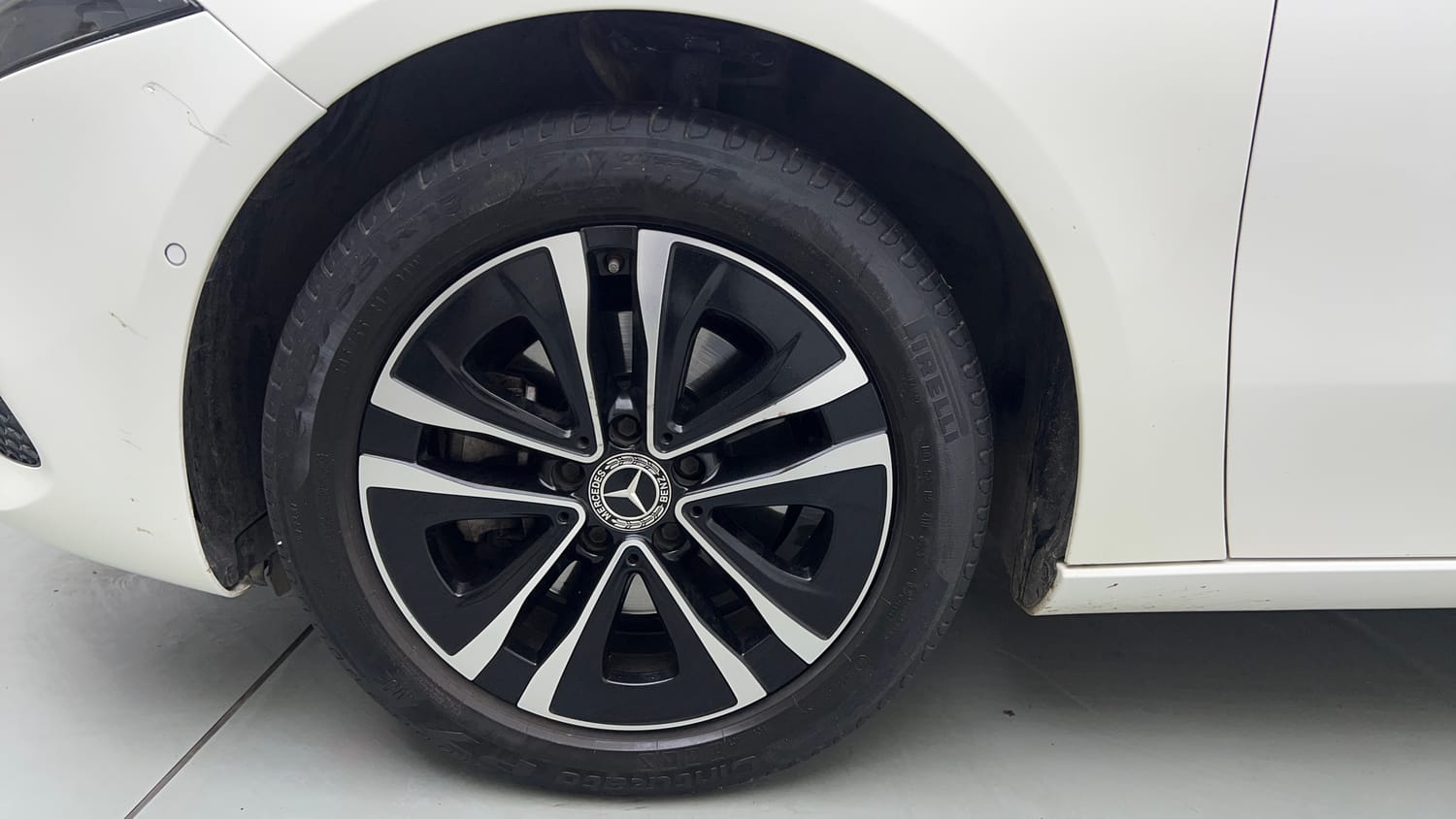 2024 Mercedes-Benz A-Class Limousine 200-34