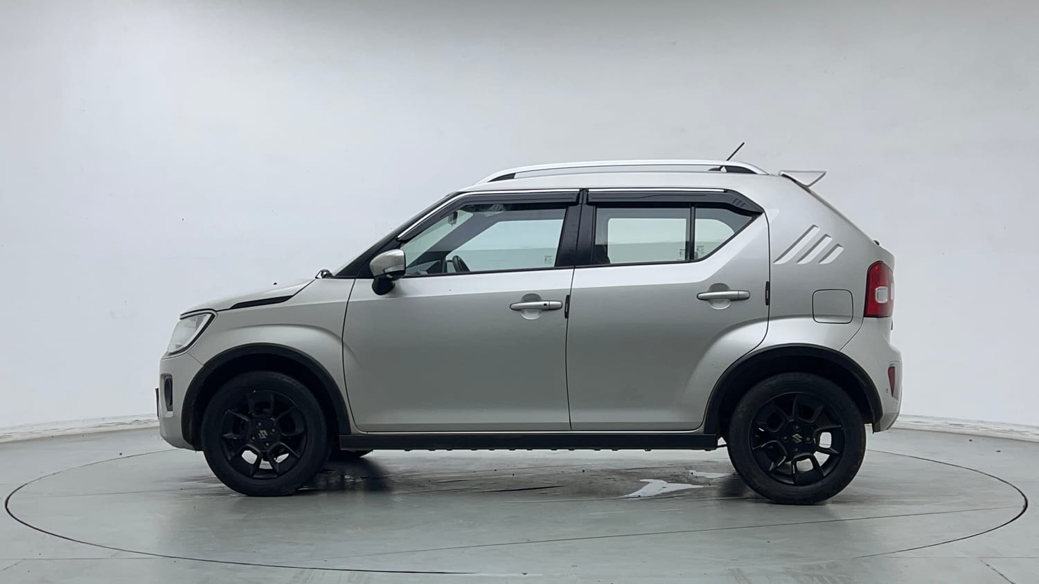Used 2020 Maruti Suzuki Ignis Zeta 1.2 MT Petrol Manual exterior LEFT SIDE VIEW