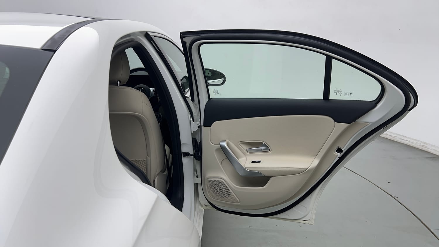 2024 Mercedes-Benz A-Class Limousine 200-20