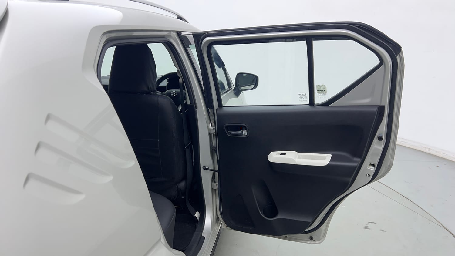 Used 2020 Maruti Suzuki Ignis Zeta 1.2 MT Petrol Manual interior RIGHT REAR DOOR OPEN VIEW