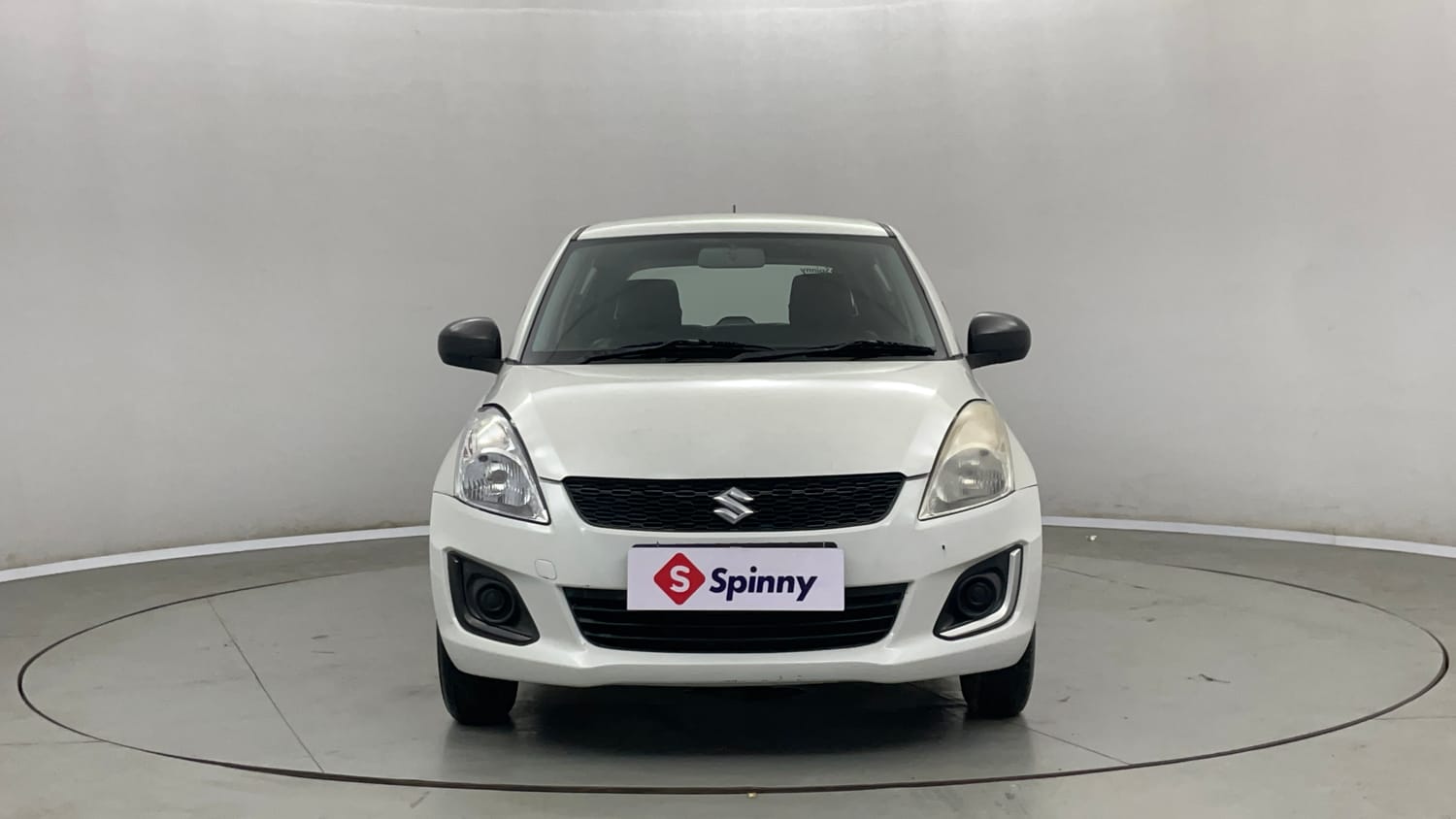Used 2017 Maruti Suzuki Swift Lxi (O) Petrol Manual exterior FRONT VIEW