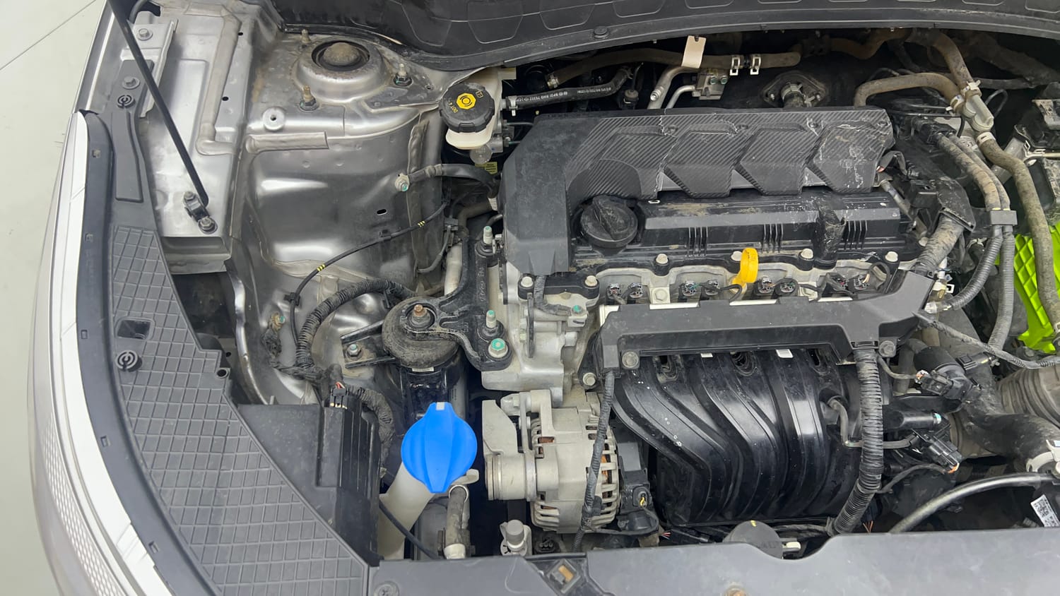 Used 2020 Kia Seltos HTK Plus 1.5 Petrol Manual engine ENGINE RIGHT SIDE VIEW