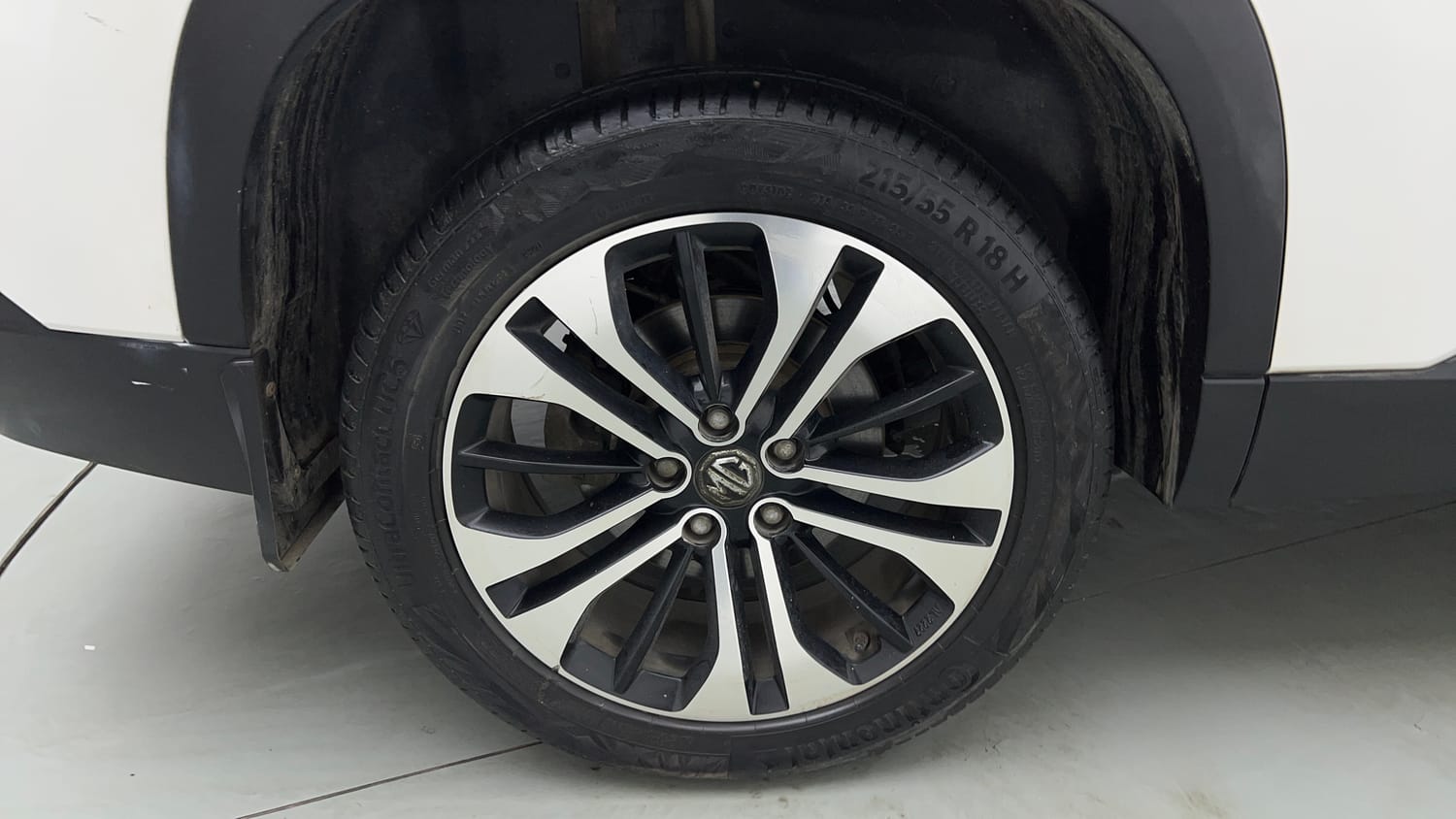 Used 2021 MG Motors Hector Sharp 1.5 DCT Petrol Petrol Automatic tyres RIGHT REAR TYRE RIM VIEW