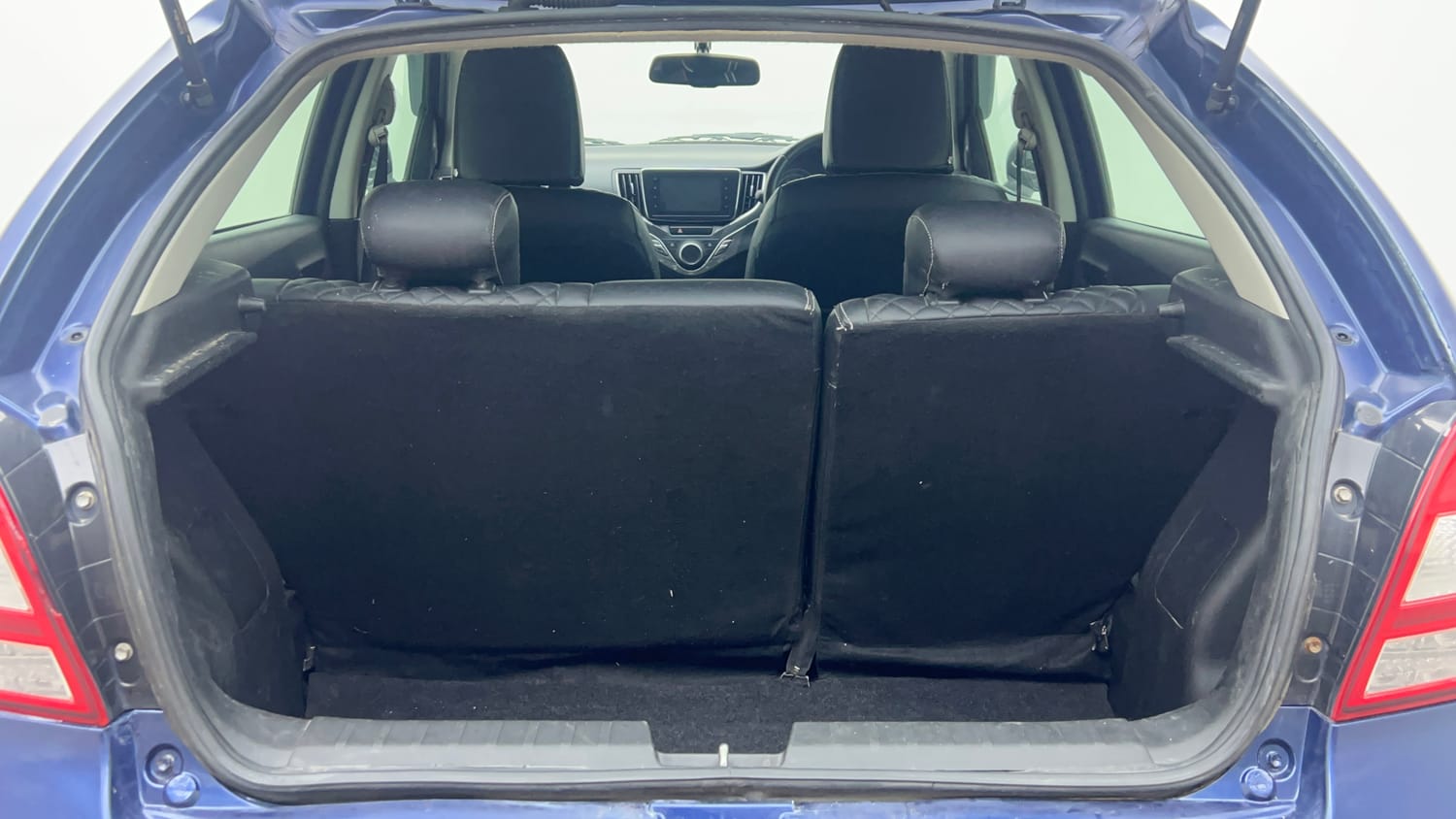 Used 2020 Maruti Suzuki Baleno Alpha Petrol Manual interior DICKY INSIDE VIEW