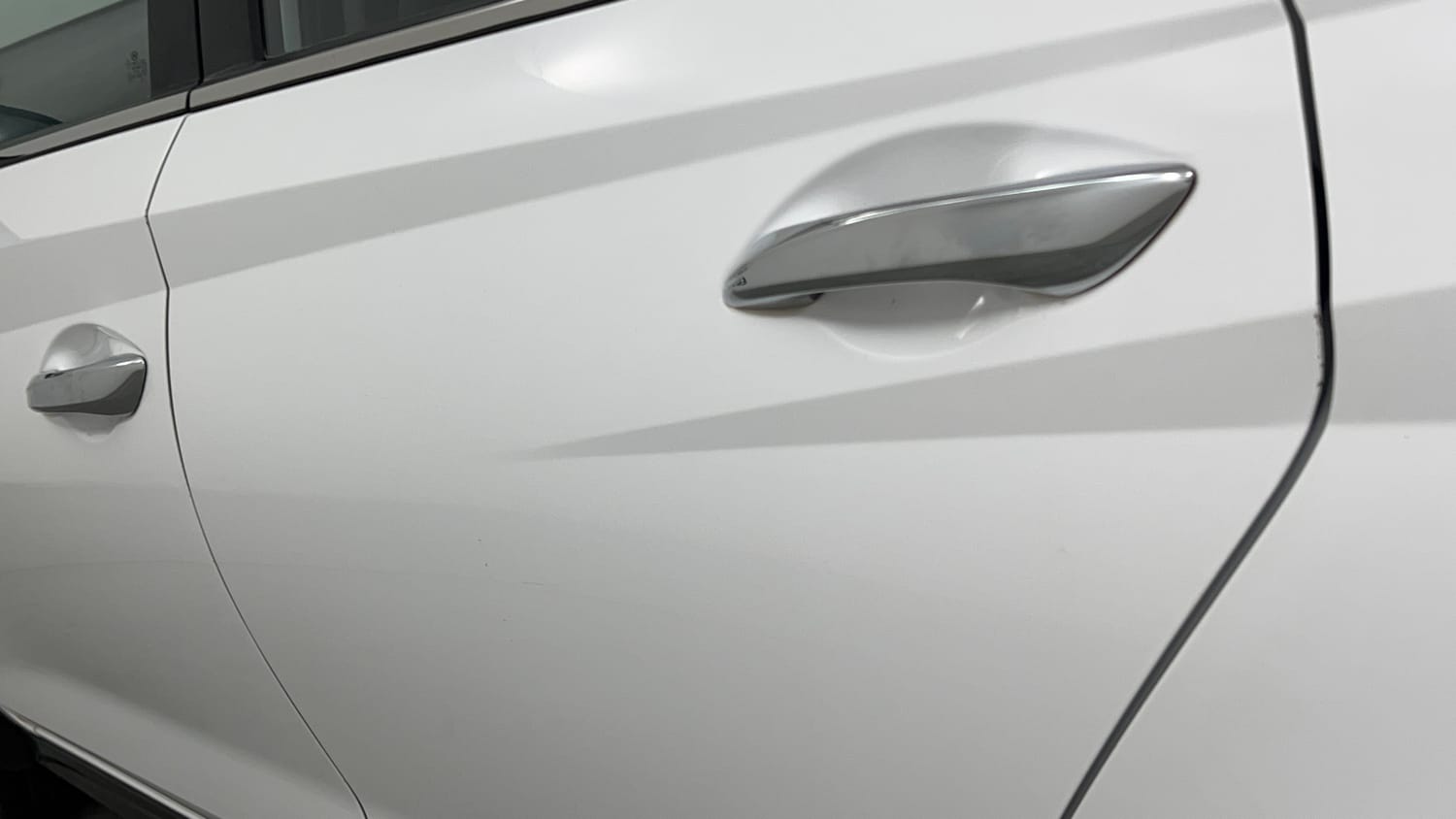 Used 2025 Hyundai New i20 Asta (O) 1.2 IVT Petrol Automatic dents MINOR SCRATCH