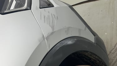 minor_scratch_0