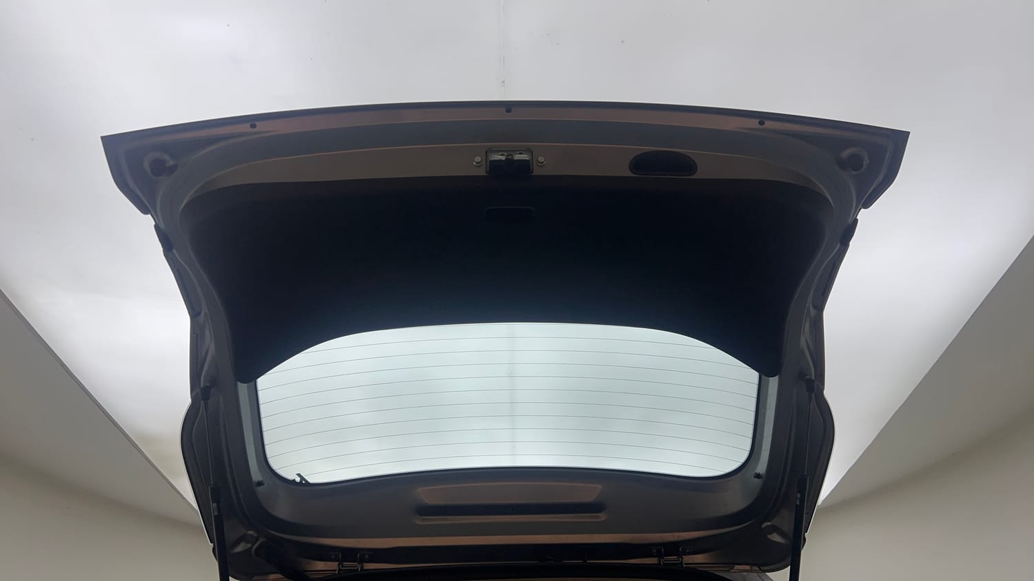 Used 2020 Kia Seltos HTK Plus 1.5 Petrol Manual interior DICKY DOOR OPEN VIEW