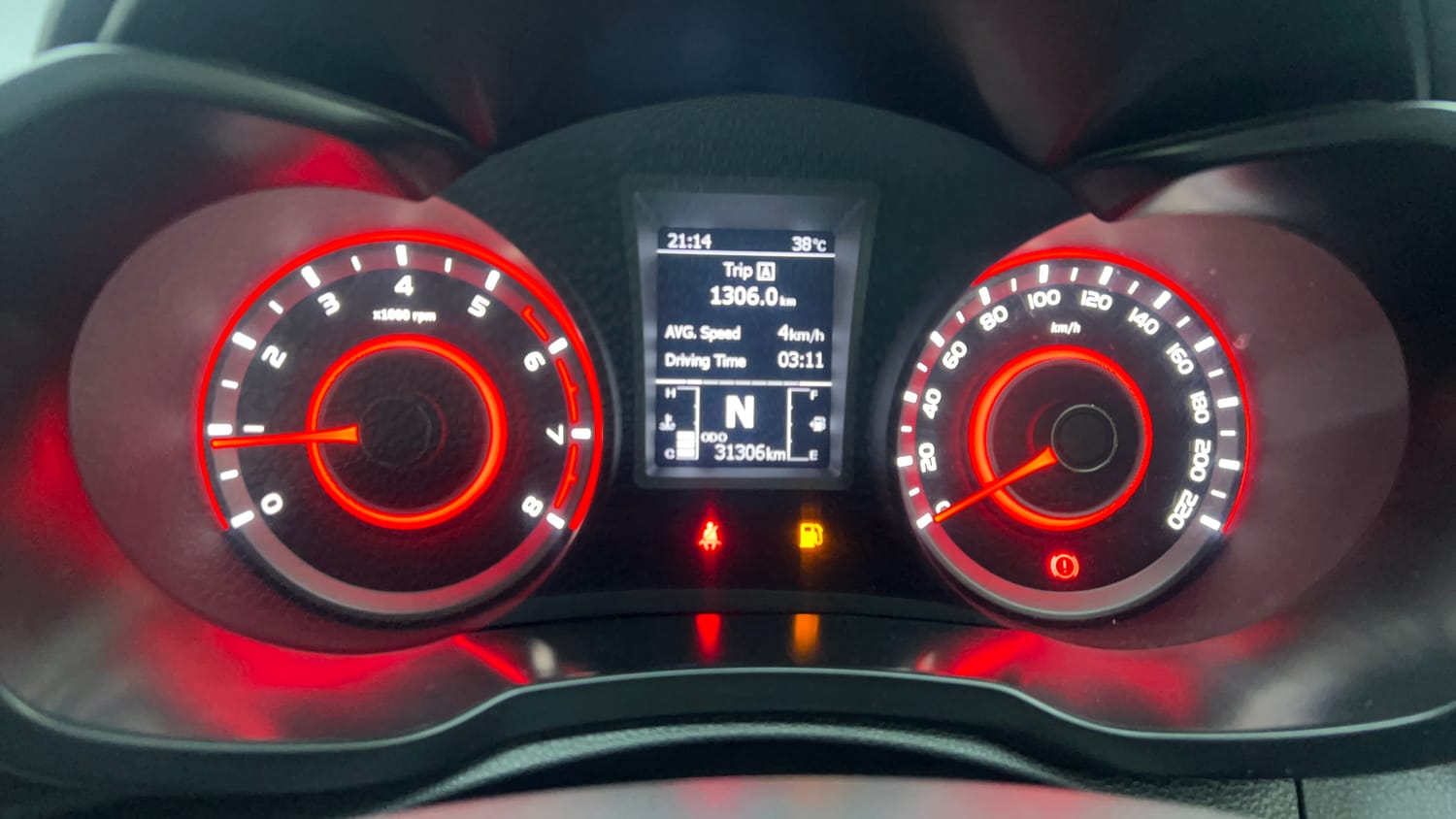 2023 Mahindra XUV 300 W8 1.2 Petrol-15
