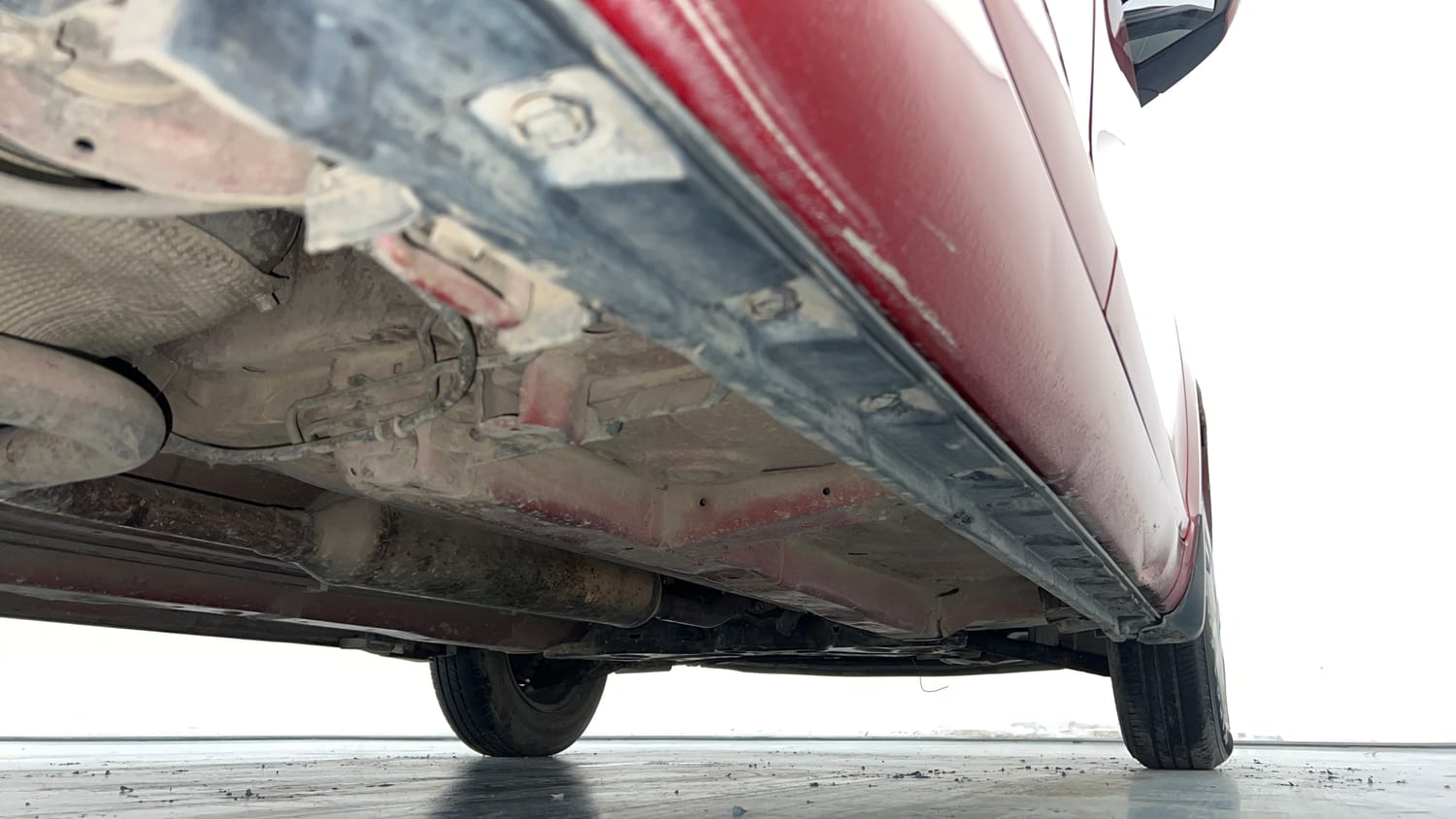 Used 2012 Maruti Suzuki Swift VXi Petrol Manual extra REAR RIGHT UNDERBODY VIEW