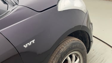 minor_scratch_0