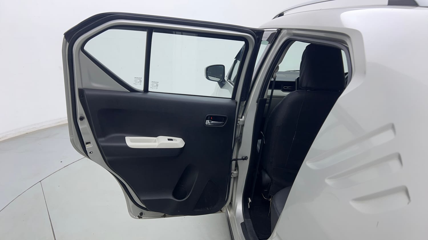 Used 2020 Maruti Suzuki Ignis Zeta 1.2 MT Petrol Manual interior LEFT REAR DOOR OPEN VIEW