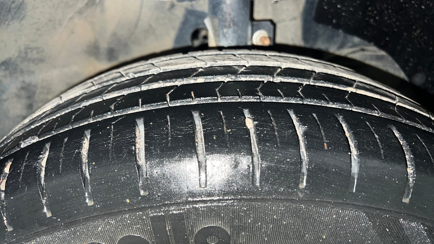 Used 2024 Maruti Suzuki Baleno Alpha MT Petrol Manual tyres RIGHT FRONT TYRE TREAD VIEW