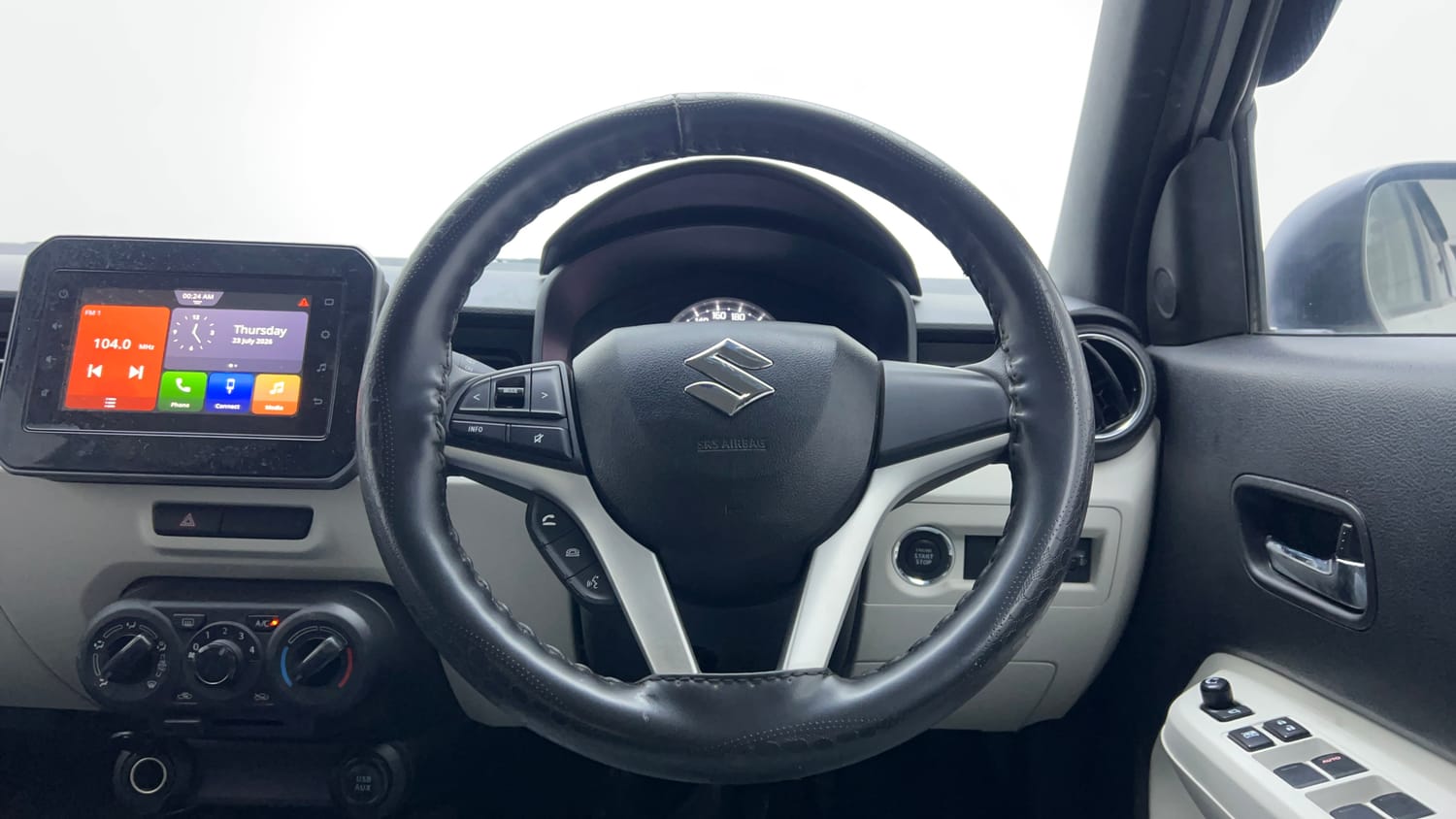 Used 2020 Maruti Suzuki Ignis Zeta 1.2 MT Petrol Manual interior STEERING VIEW