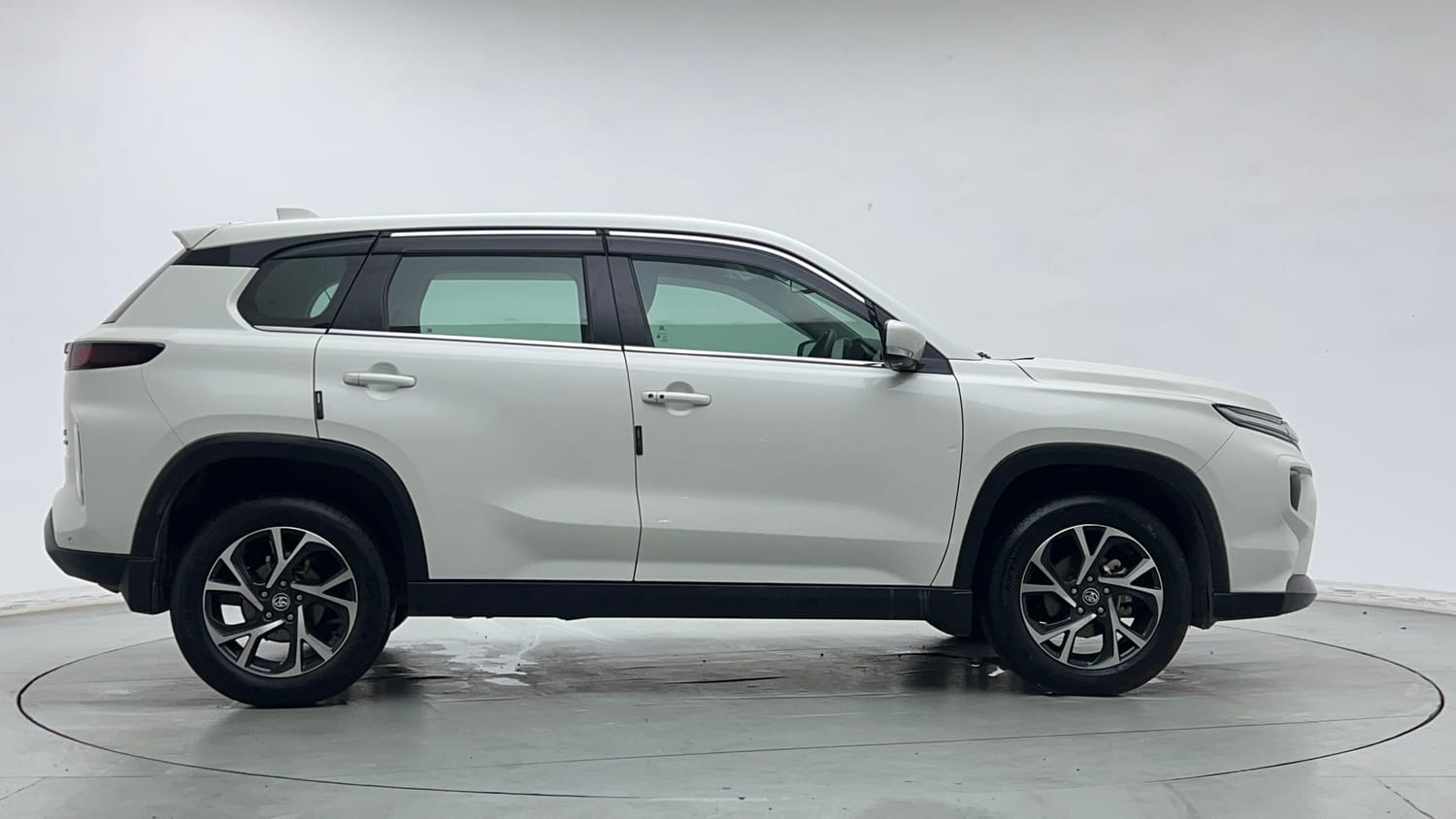 2024 Toyota Urban Cruiser Hyryder G AT NeoDrive-5