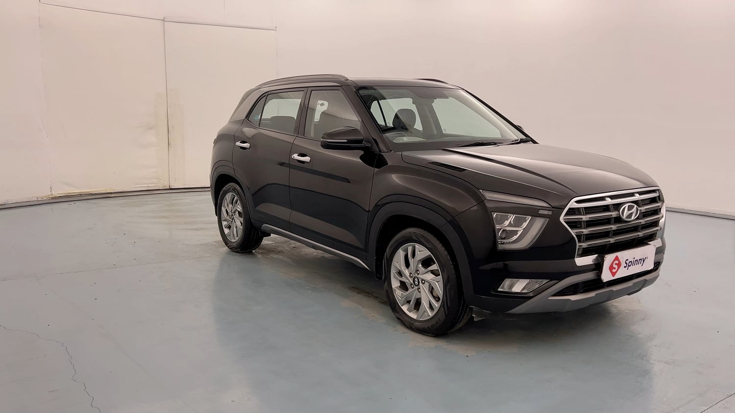 Used 2023 Hyundai Creta SX 1.5 Petrol Petrol Manual exterior RIGHT FRONT CORNER VIEW
