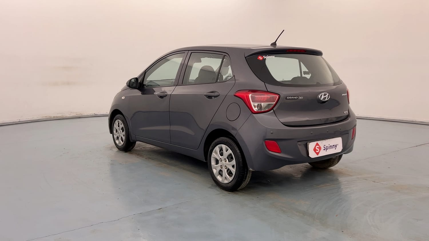 Used 2014 Hyundai Grand i10 Magna 1.2 Kappa VTVT Petrol Manual exterior LEFT REAR CORNER VIEW