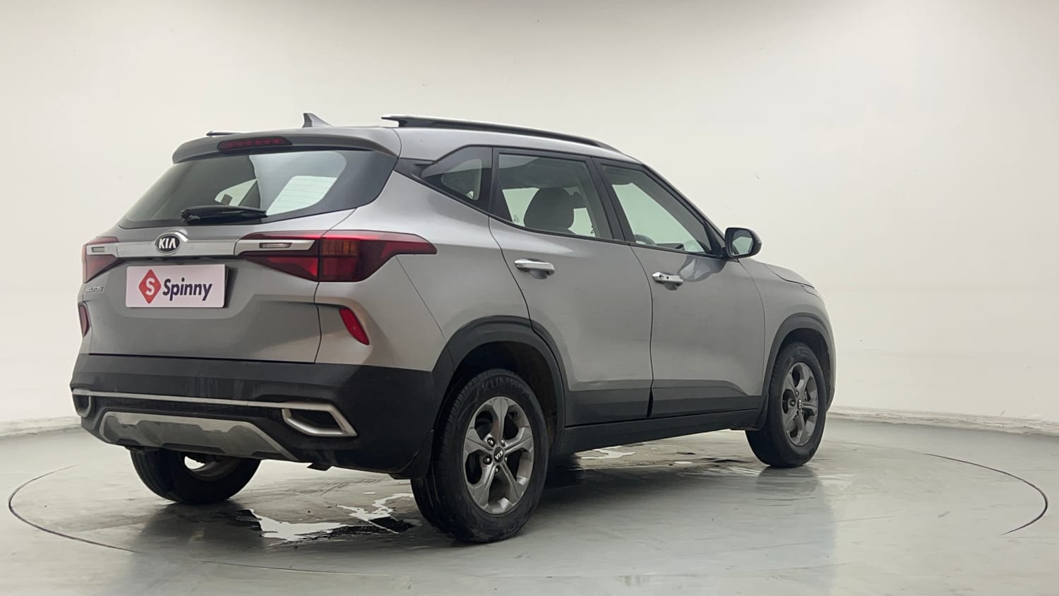 Used 2020 Kia Seltos HTK Plus 1.5 Petrol Manual exterior RIGHT REAR CORNER VIEW