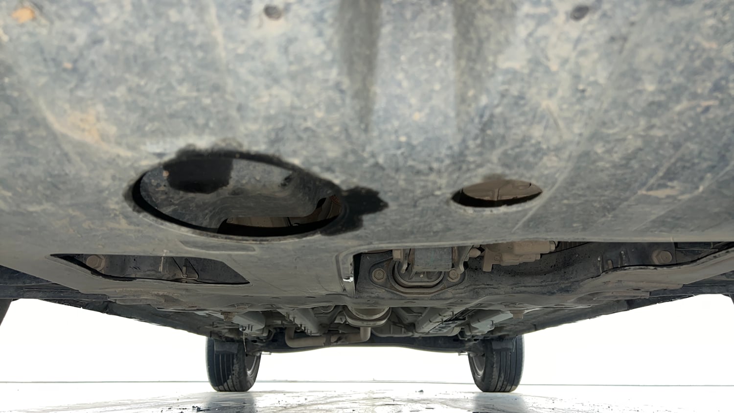 Used 2023 Hyundai Creta SX 1.5 Petrol Petrol Manual extra FRONT LEFT UNDERBODY VIEW