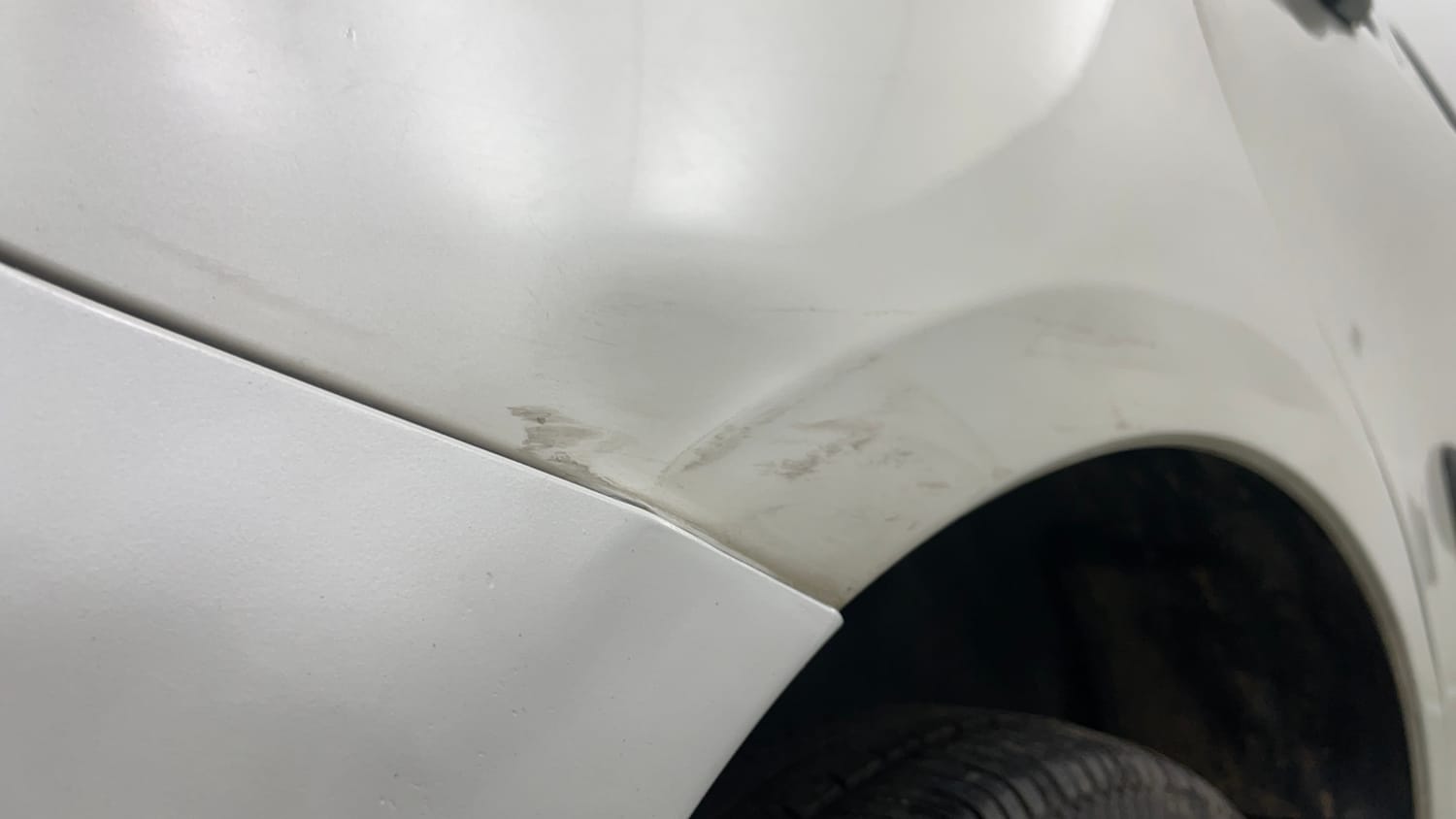 Used 2017 Maruti Suzuki Swift Lxi (O) Petrol Manual dents MINOR SCRATCH